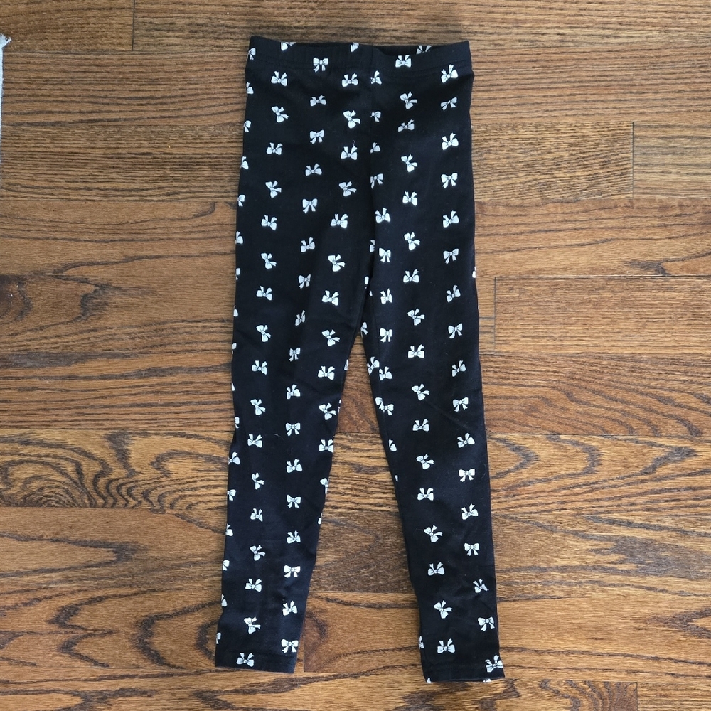 Old Navy Black Bow Pattern Leggings